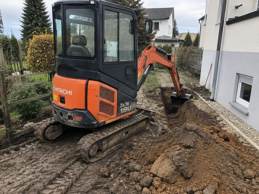 Bagger- und Erdarbeiten beim Gartenservice Armbrecht in Einbeck